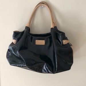 KATE SPADE BLACK PATENT LEATHER BAG